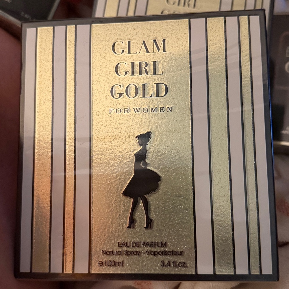 Glam Girl Gold Spray